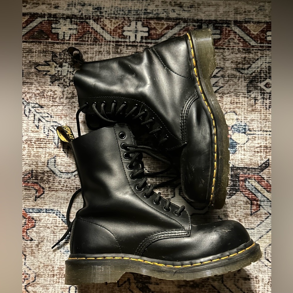 Authentic doc martens!